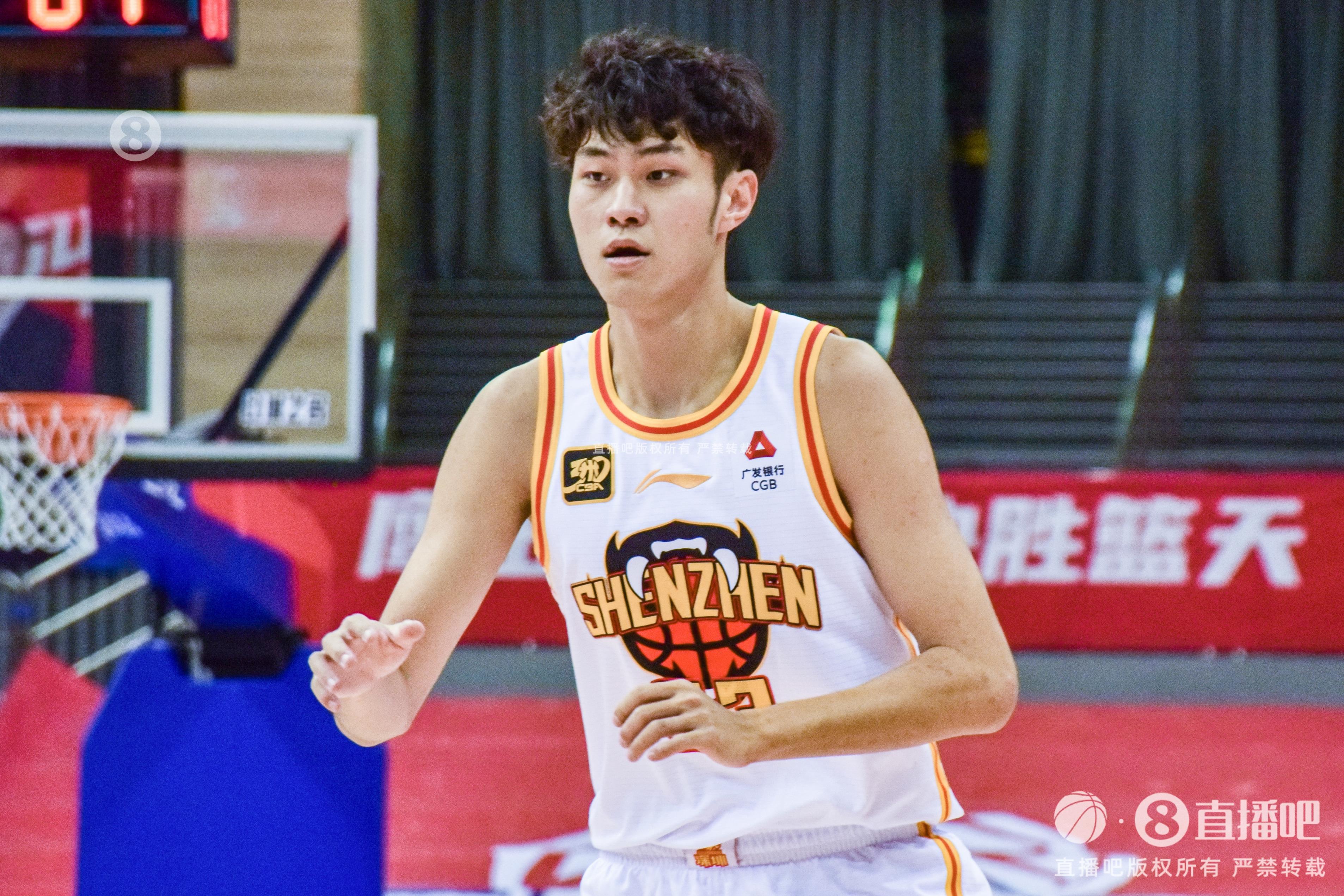表現(xiàn)出色！王浩然14中7拿到20分3板6助2斷 正負(fù)值+30